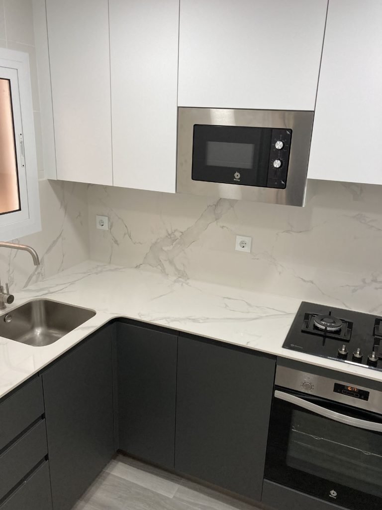 dekton calacata brillo